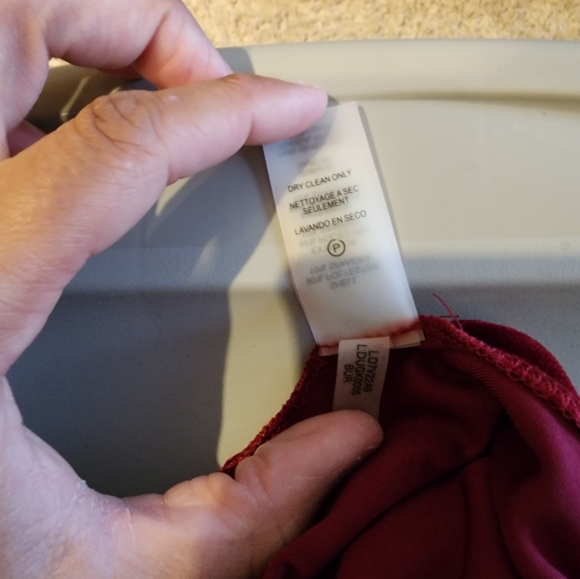 Karl Lagerfeld Paris Size 12 Red Sleeveless Dress - Picture 7 of 8